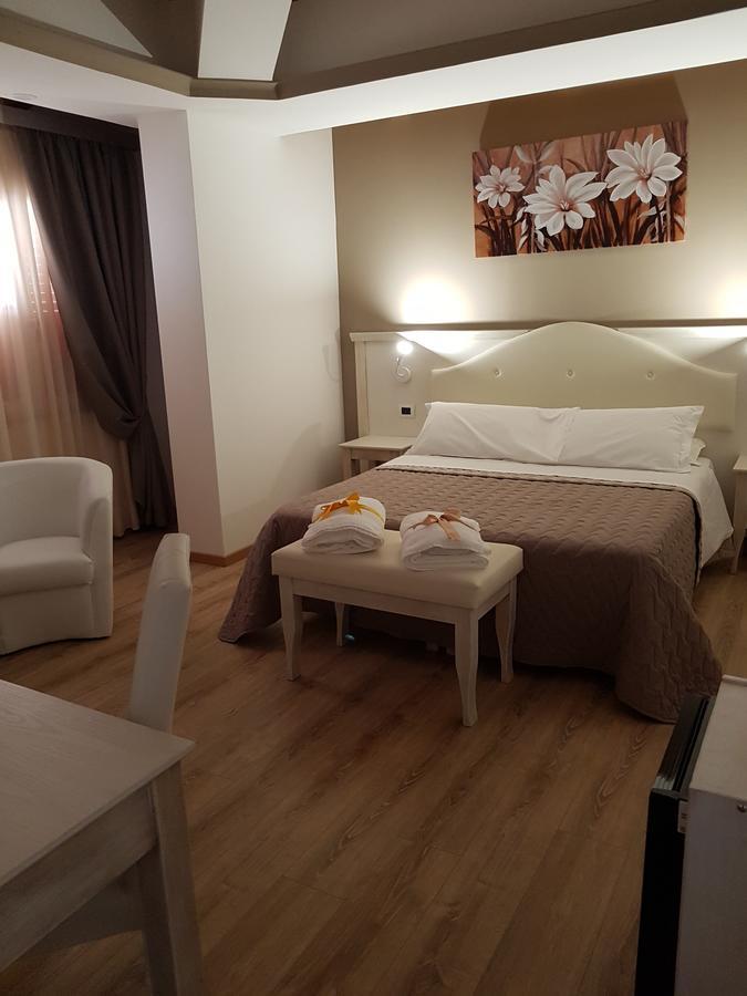 Bed and Breakfast San Pietro Mileto Экстерьер фото